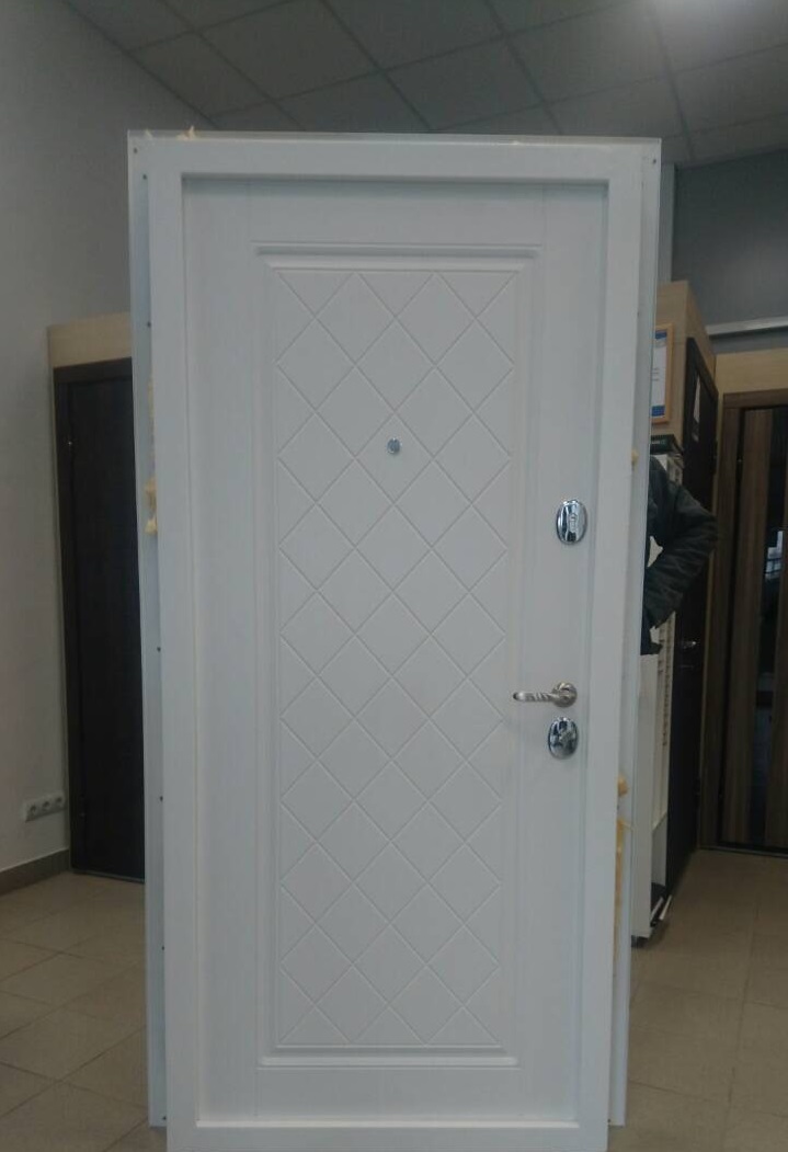 Железные двери белые
(металлические,стальные двери под заказ)